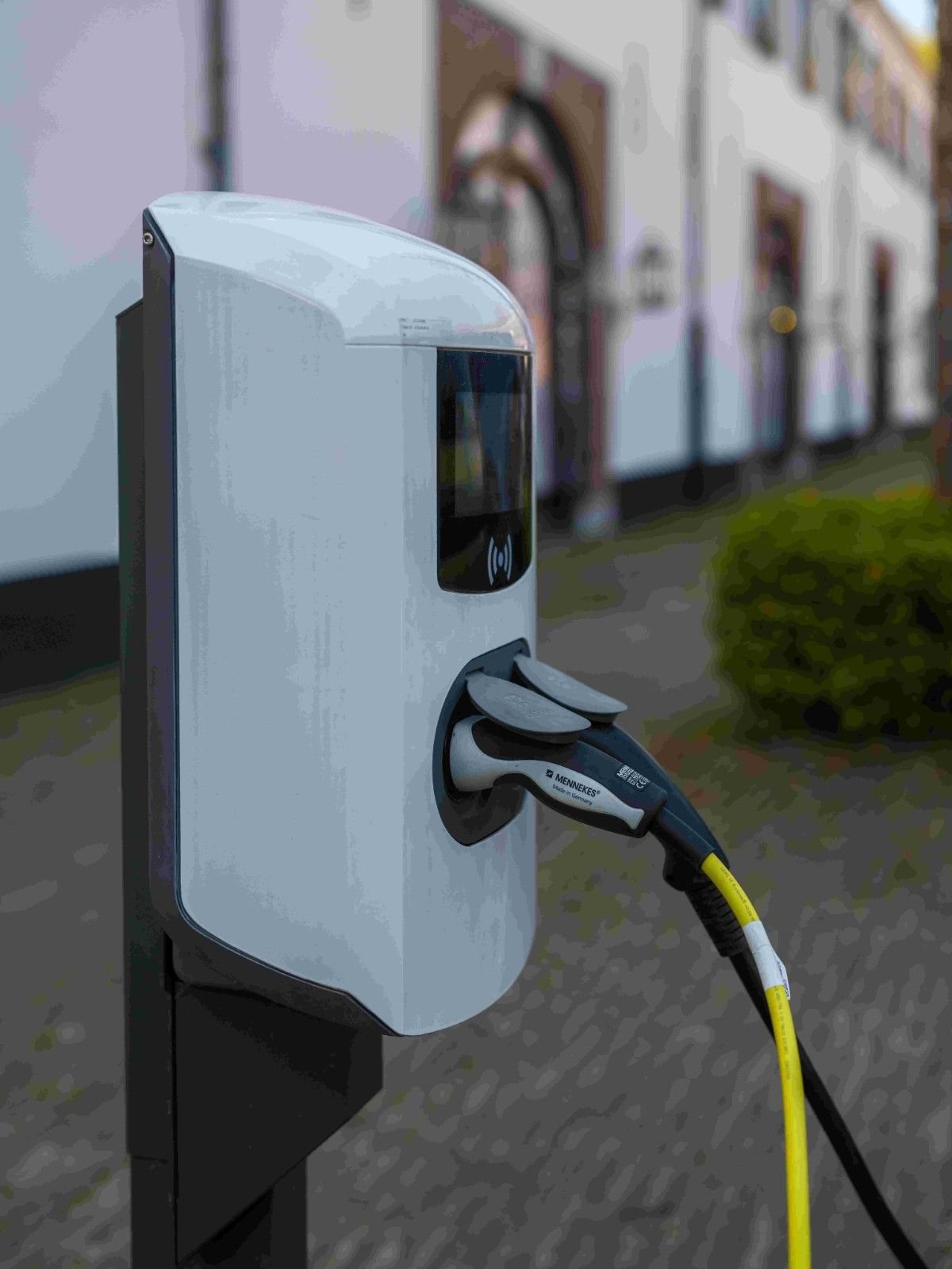 EV charger installation for electric vehicles in West Palm Beach, FL